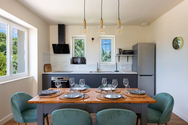 Gîte pour 6 personnes, avec terrasse et jardin à Saint-Paul-Trois-Châteaux - 3