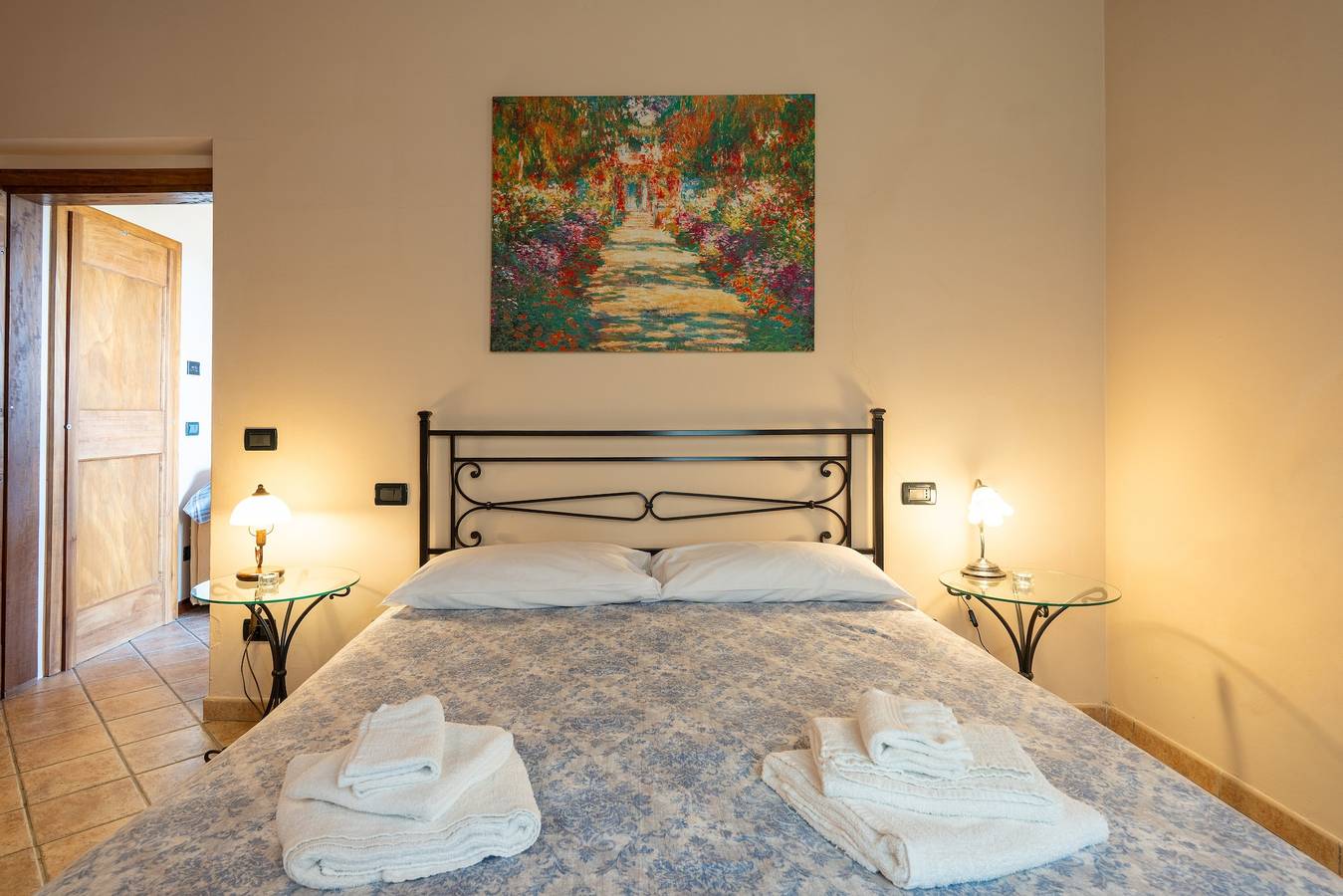 Entire apartment, Riflessi di Lago – Agriturismo with Experiences, Breakfast Included - Le Ceregne Bio in Pieve Santo Stefano, Valtiberina