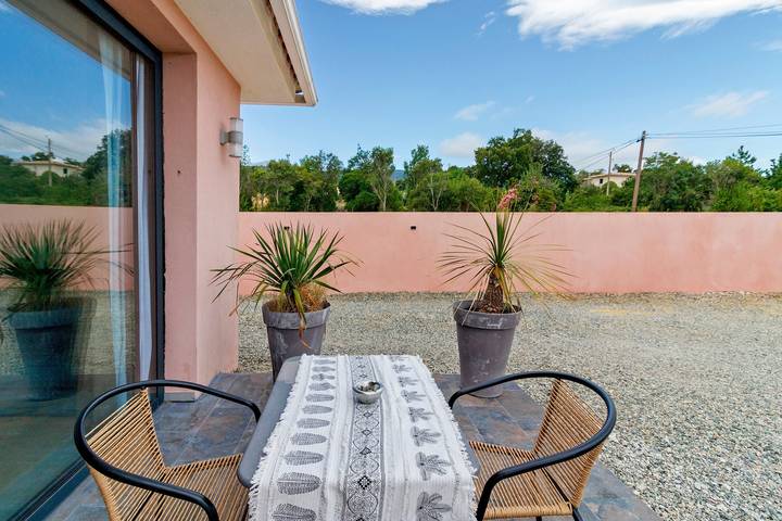 Bed and Breakfast 'Vill'amore' con Vista Mare, Wi-Fi e Aria Condizionata in Solaro, Corte e dintorni