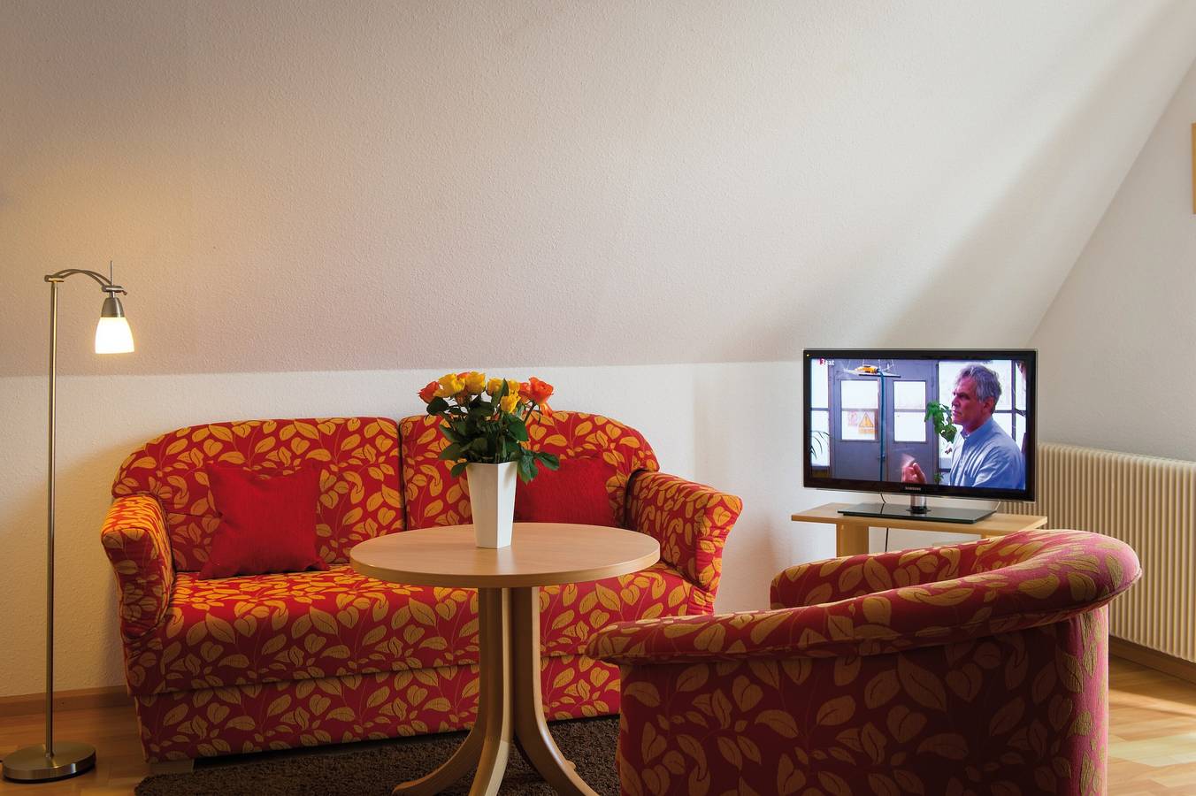 Ganze Wohnung, Ferienwohnung Nr.4 mit 2 Zimmern und Balkon in Bad Bellingen, Südschwarzwald