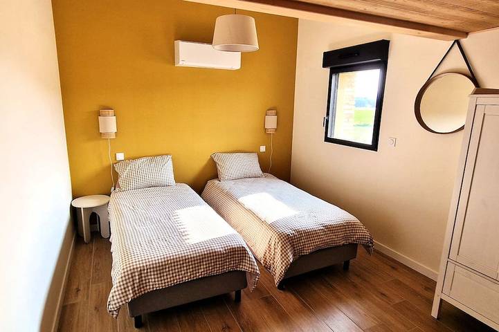 Location de vacances pour 5 personnes, avec jardin à La Bégude-de-Mazenc - 2