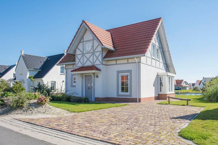 Ferienhaus für 6 Personen, mit Balkon/Terrasse und Terrasse sowie Garten in Cadzand-Bad