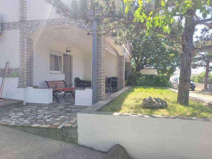 Apartament wakacyjny dla 2 osób, z taras w Klenovica