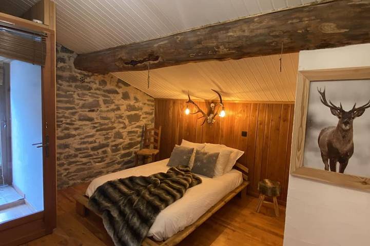 Gîte pour 14 personnes, avec balcon dans Office De Tourisme D Orelle - 4