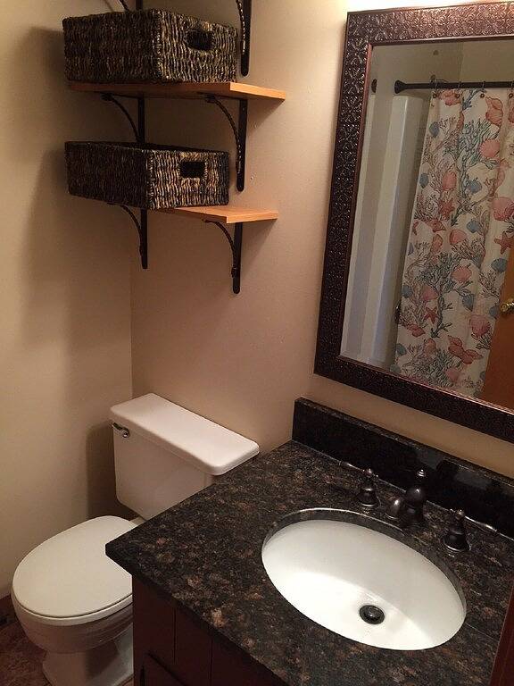 Vacation rental for 9 people, with hot tub and yard as well as balcony in Duck (NC)