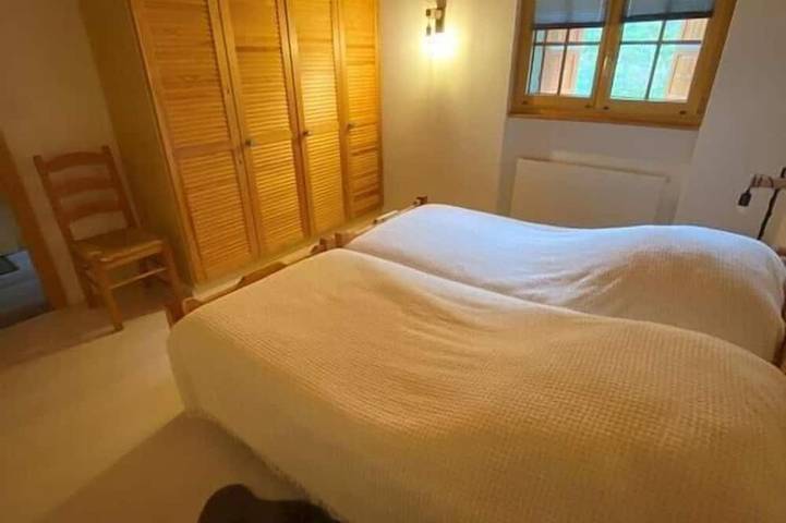 Gîte pour 6 personnes, avec balcon dans Saint Luc - 2