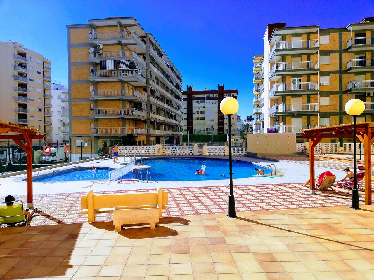 Apartamento entero, Infante E6-10º Solo familias! in Playa de Gandía, Costa de Valencia