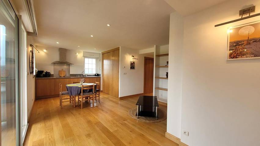 Gîte pour 2 personnes, avec vue et balcon dans Golf Country Club de Bigorre