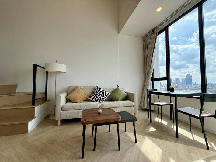 Location de vacances pour 2 personnes, avec piscine ainsi que vue et jardin à Bangkok