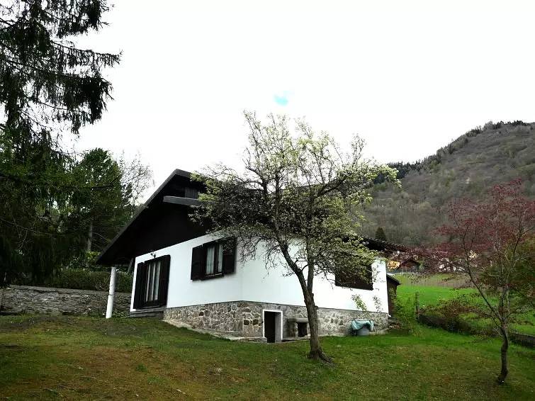 Huis 6 Personen in Blenio, Lepontine Alps