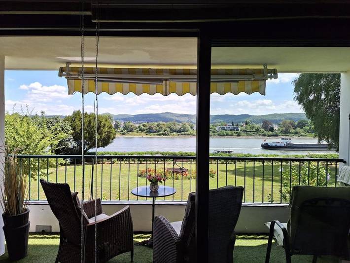 Ferienwohnung für 2 Personen, mit Balkon und Garten sowie Ausblick in Remagen