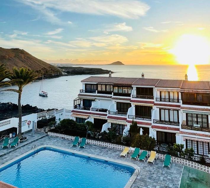 Gîte pour 4 personnes, avec jardin et balcon à Arona