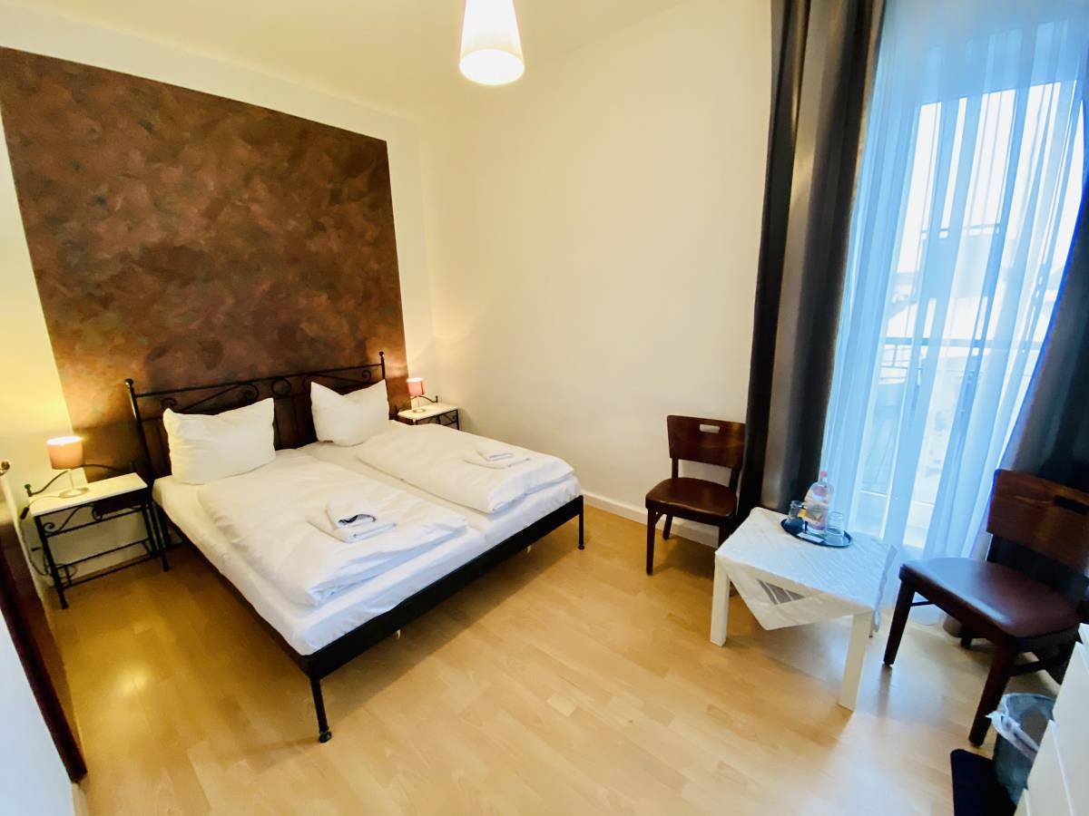 Apartamento entero, Doppelzimmer Tafel, direkt am Alten Strom in Warnemünde Strand, Rostock