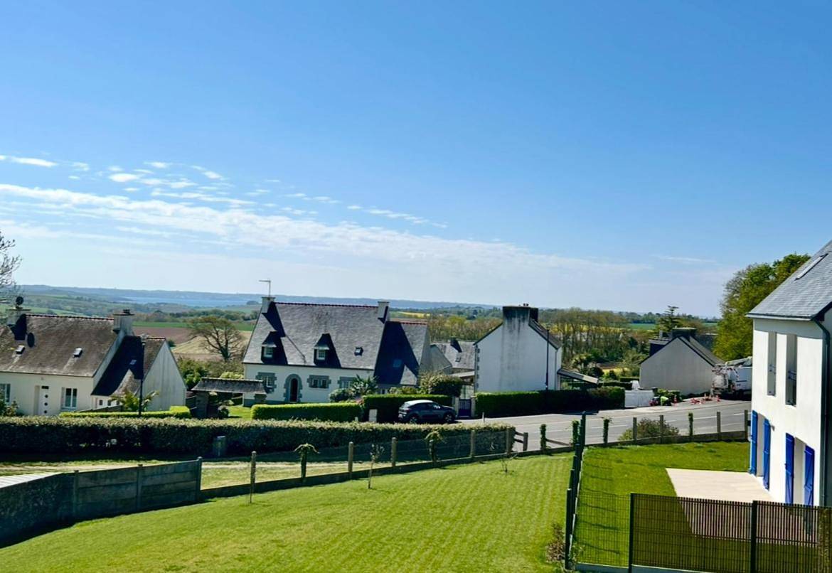 Appartement entier, Two-Bedroom Apartment in Plomodiern, Région de Châteaulin