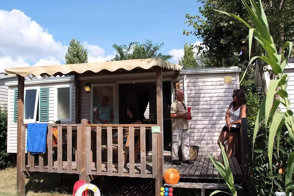 Camping Tikayan Paradise Valley **** - Mobil Home Colorado 3 Rooms 4/6 People Air-conditioned + Tv in Agay, Saint-Raphaël