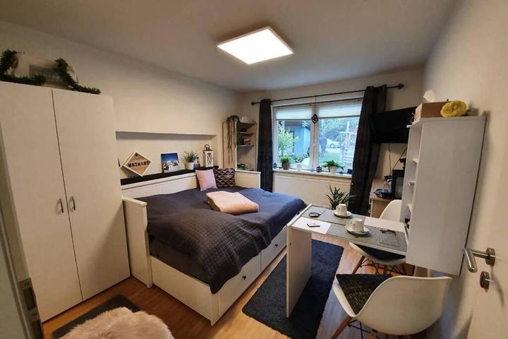Ferienwohnung für 2 Personen, mit Balkon und Terrasse sowie Garten und Ausblick in Großsolt