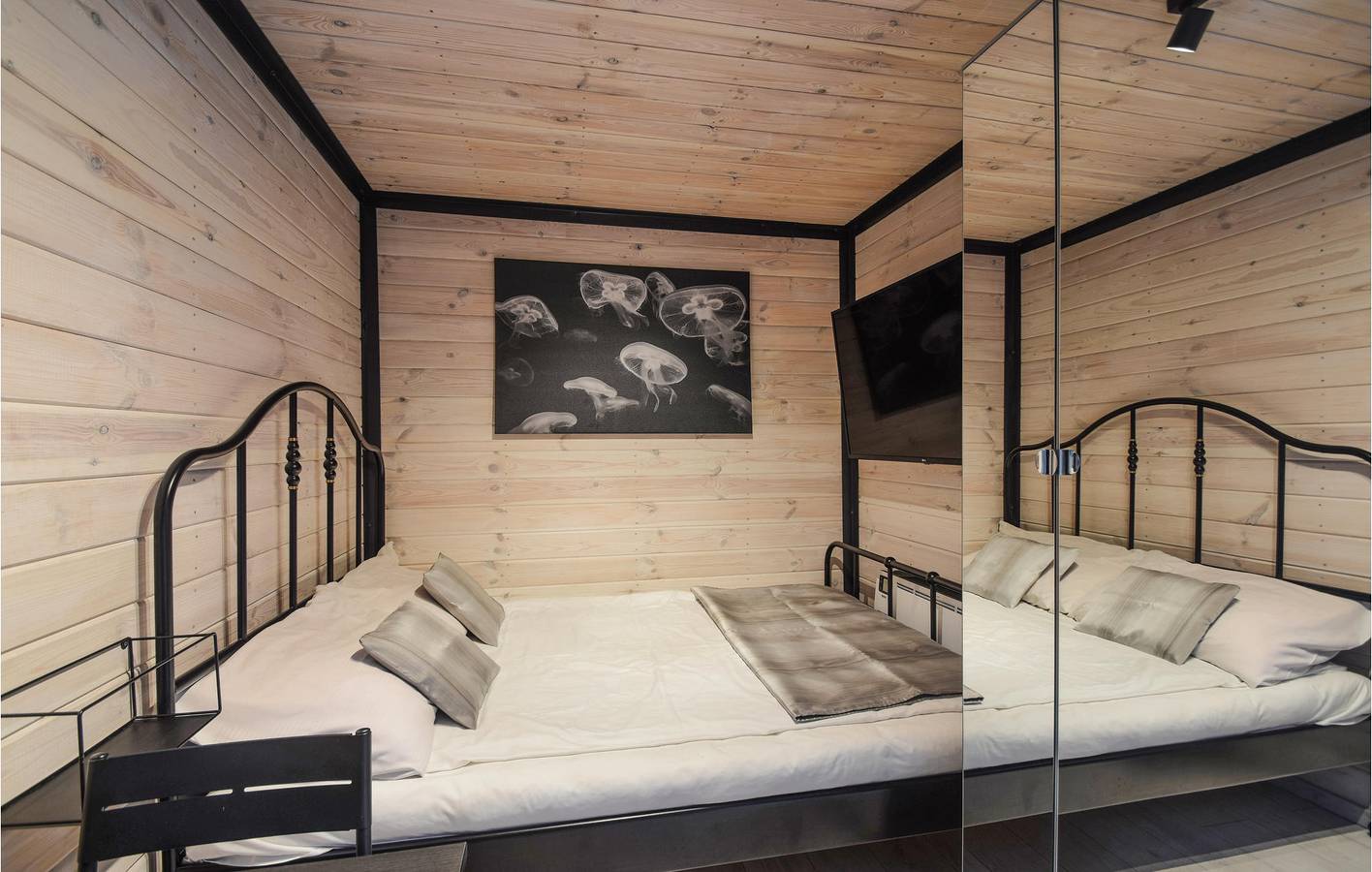 Ferienhaus für 2 Personen mit Terrasse in Pogorzelica, Powiat gryficki