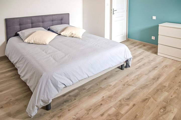 Location de vacances pour 10 personnes, avec jardin, animaux acceptés à Ussel - 4