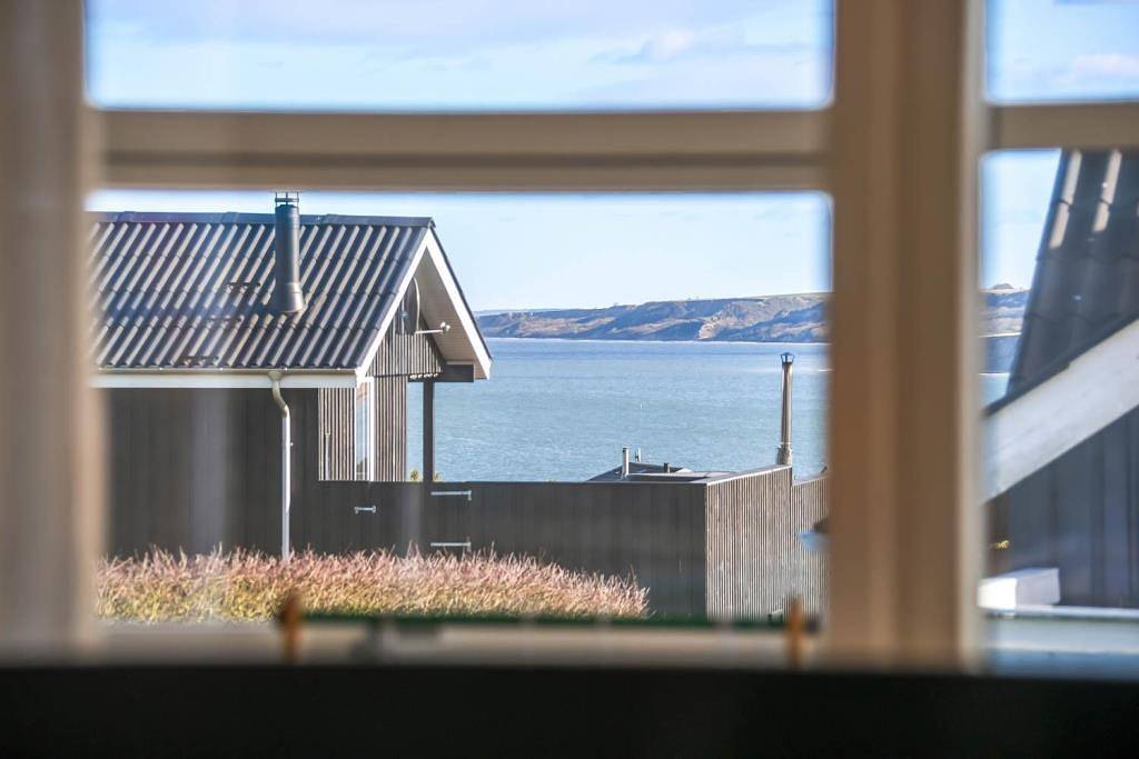 437 in Underbjerg, Limfjord in Westjütland