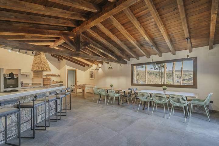 Chalet para 23 personas, con jardín y vistas al lago en Provincia de Ávila - 4