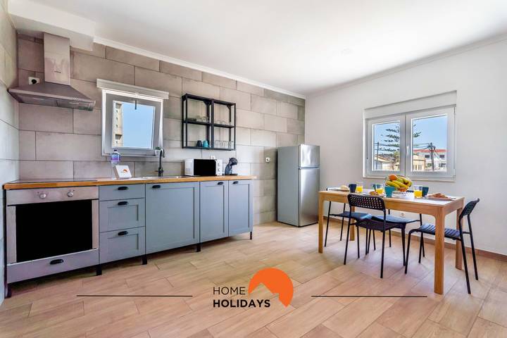 Finca für 5 Personen, mit Balkon und Terrasse an der Algarve
