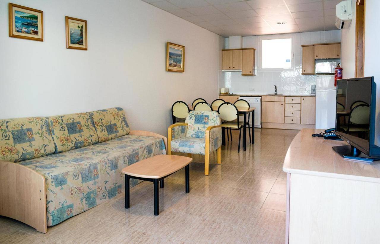 Hotel Port-Bo in Platgeta d'en Cosme (Palafrugell), Palafrugell
