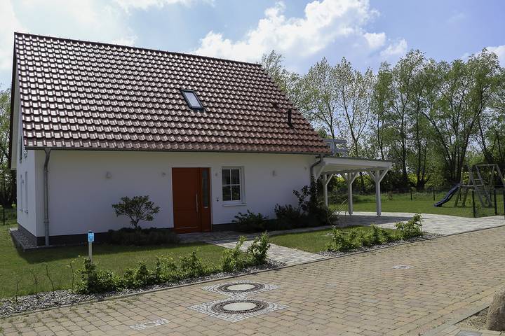 Ferienhaus für 6 Personen, mit Terrasse und Garten sowie Sauna in Rerik
