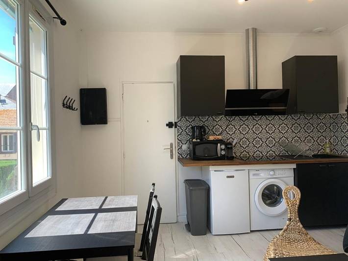 Gîte pour 4 personnes, avec jardin dans Hippodrome de Deauville La Touques - 3