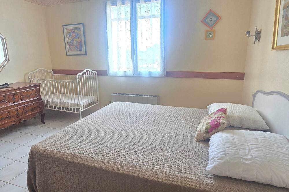 Gîte Saint Irénée - 3 bedroom house with swimming pool in Béziers, Côte d'Améthyste