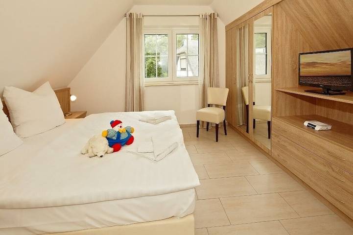 5***** Ferienhaus  " Zum Haff-Glück"  für eine Auszeit in wunderschöner Umgebung in Zirchow, Usedom