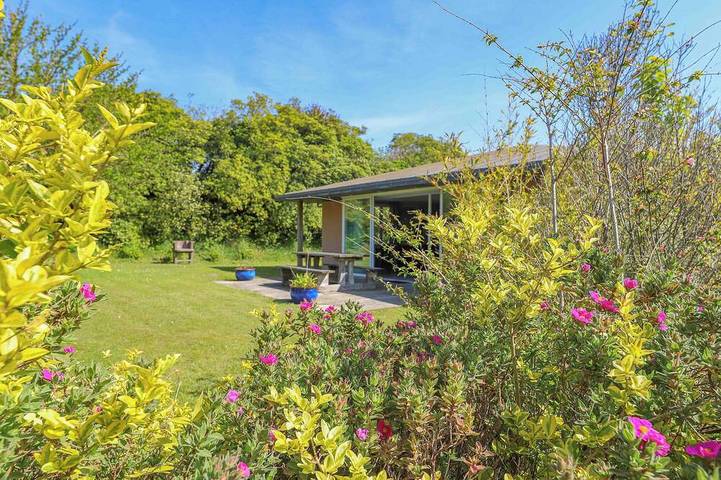 Gîte pour 6 personnes, avec jacuzzi et piscine ainsi que jardin et sauna - 1