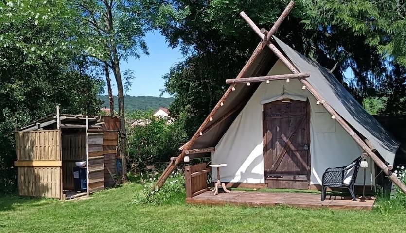 Tente pour 2 personnes, avec Terrasse ainsi que Jardin et Vue