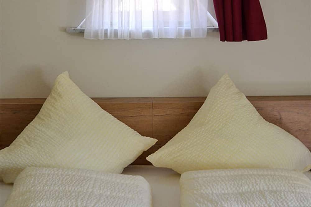 Apartamento inteiro, Vacation apartment/apartment for 6 guests with 75m² in Colmberg (177323) in Colmberg, Romantische Straße