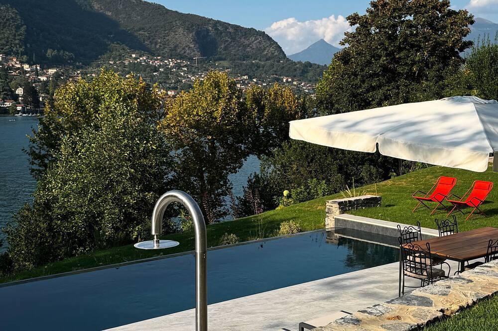 Villa Gea with pool overlooking the lake in Lenno, Gemeinde Tremezzina