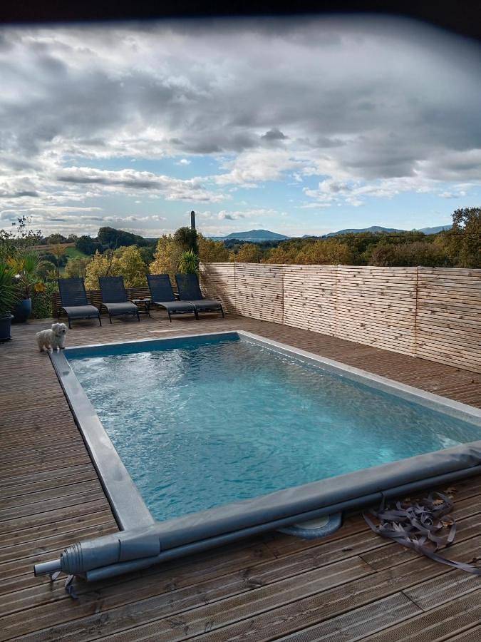 Location de vacances pour 6 personnes, avec piscine ainsi que jardin et vue, animaux acceptés à Urt - 4