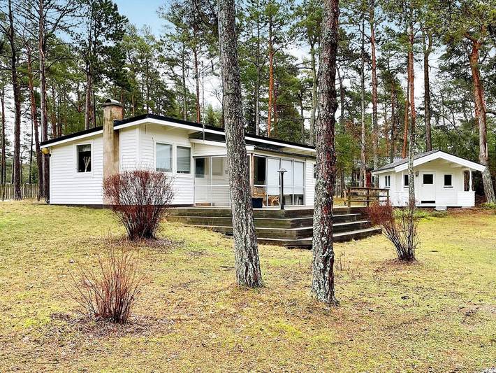 Ferienhaus für 8 Personen, mit Terrasse und Garten, kinderfreundlich in Yngsjö - 2