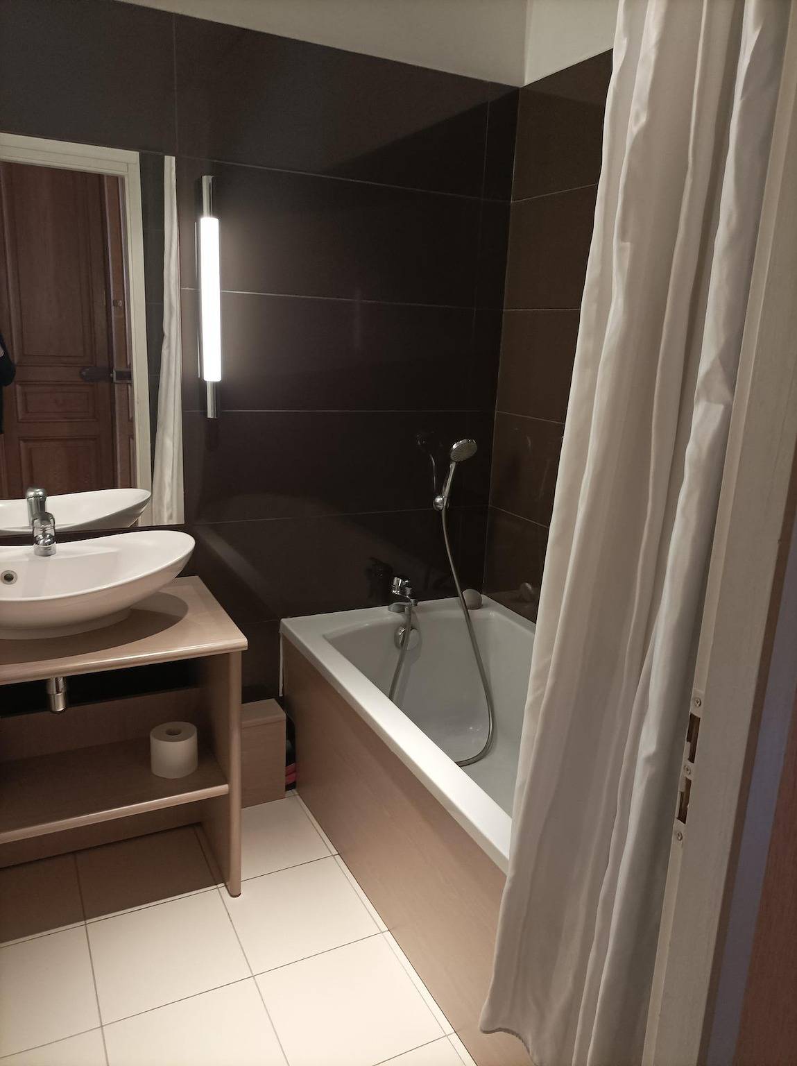 Appartement entier, Résidence Chateau des Magnans C - Appartement 2 pièces 4 personnes (C204) in Jausiers, Parc national du Mercantour