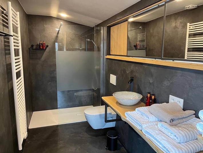 Villa pour 2 personnes, avec sauna ainsi que jardin et jacuzzi en Belgique - 4