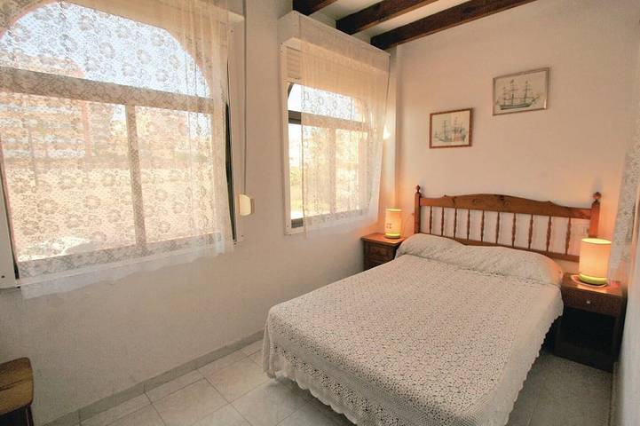 Ferienhaus für 4 Personen, mit Balkon und Pool in La Mata - 2