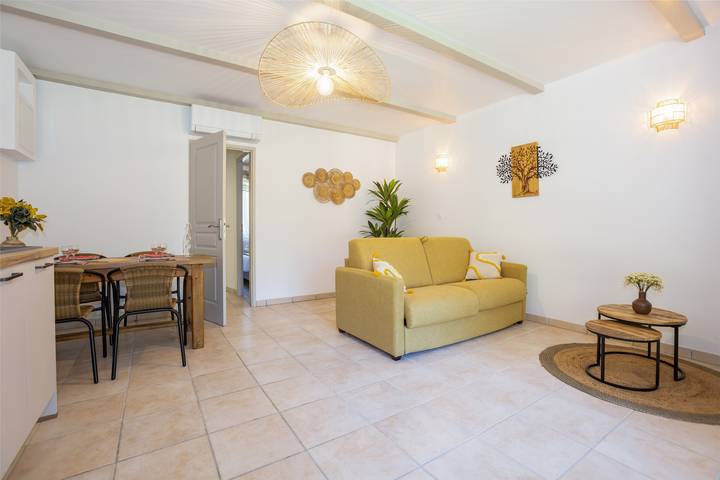 Gîte pour 4 personnes, avec Jardin au Parc naturel régional des Alpilles - 3