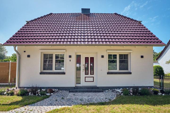 Ferienhaus für 4 Personen, mit Terrasse und Garten in Bodstedt