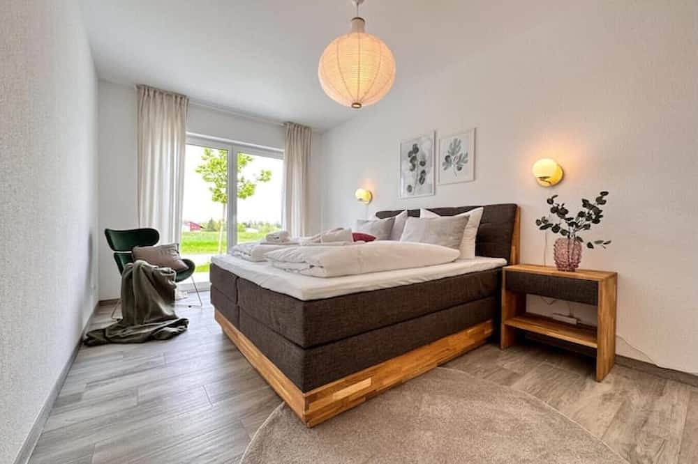 Ganze Wohnung, Ferienwohnung Schwarzwaldblick - modern und luxuriös für bis zu 6 Personen in Villingen-Schwenningen, Mittlerer Schwarzwald