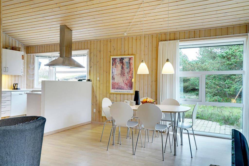 Hübsches gepflegtes Haus auf fantastischem Grundstück in Henne, Varde