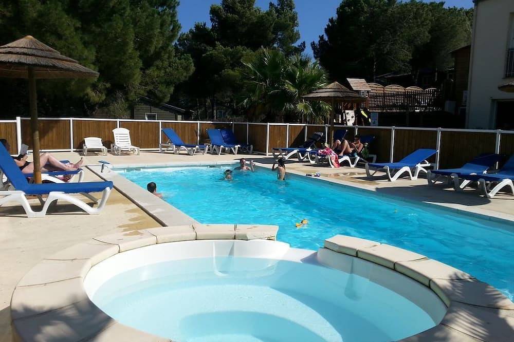 Chalet Tahoe 2 bedrooms air-conditioned between Agde and Cap d'Agde near the sea in Agde, Mediterranean Coast (France)