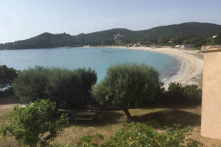 Appartement de vacances pour 4 personnes, avec terrasse et jardin