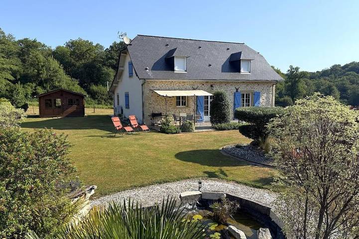 Location de vacances pour 5 personnes, avec jardin à Monein