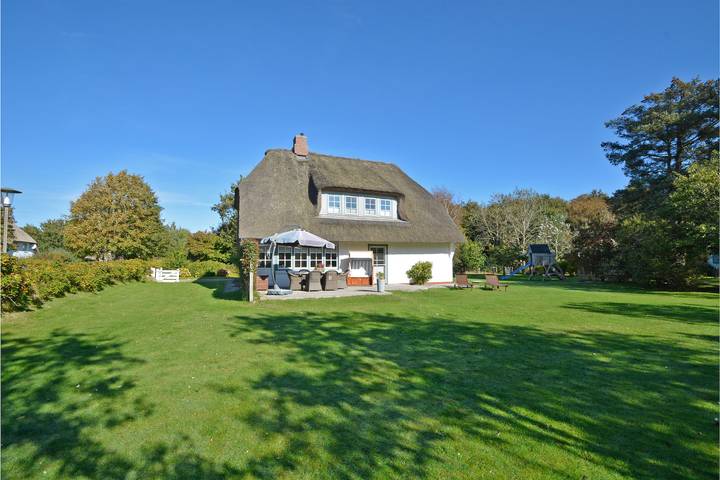 Ferienhaus mit Meerblick für 6 Personen, mit Terrasse und Sauna sowie Garten in Nieblum - 2