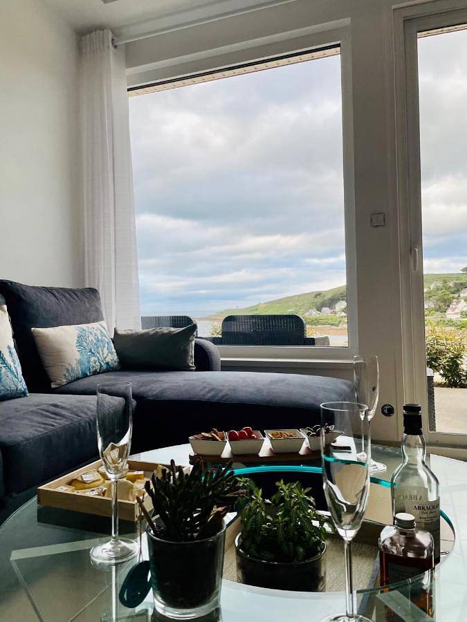 Location de vacances pour 5 personnes, avec terrasse et vue dans Plage de l'Anse du Brick - 3