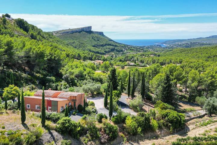 Maison de vacances pour 9 personnes, avec terrasse et jardin à Cassis