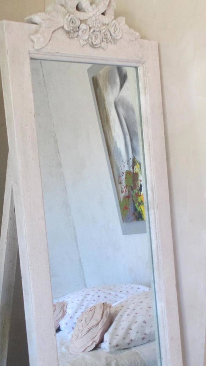 Location de vacances pour 2 personnes, avec terrasse ainsi que jardin et piscine à Rillieux-la-Pape - 3